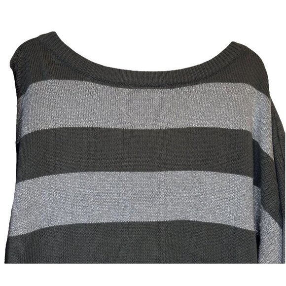 Lane Bryant Women’s Gray Silver Stripe Scoop Neck Sweater Tunic Sz 18/20W - Picture 5 of 10